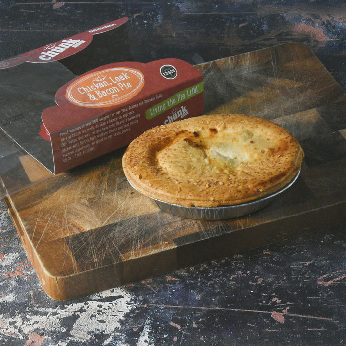 Original Chicken, Leek and Bacon Pie Box of 8